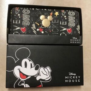 DISNEY Mickey Mouse ID card/coins Wallet, NWOT